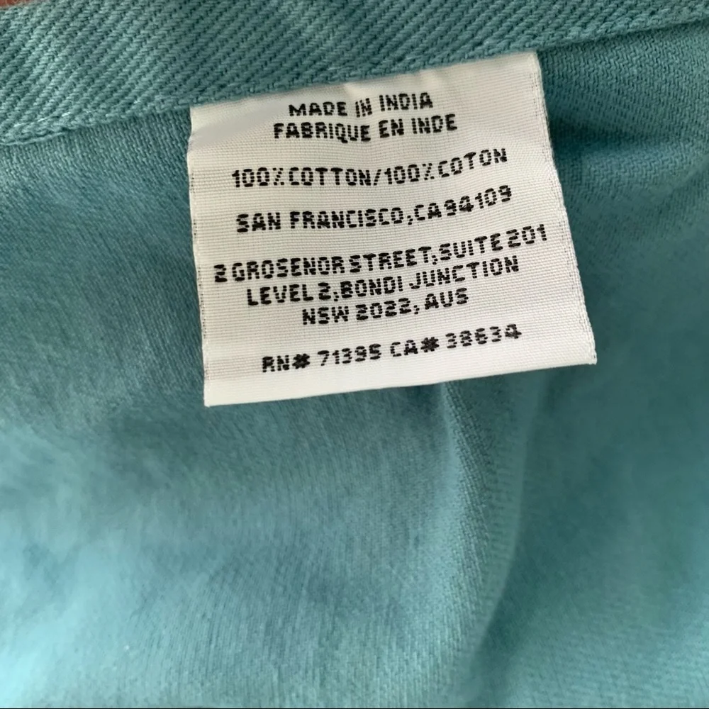 Williams Sonoma Teal Apron for an Adult